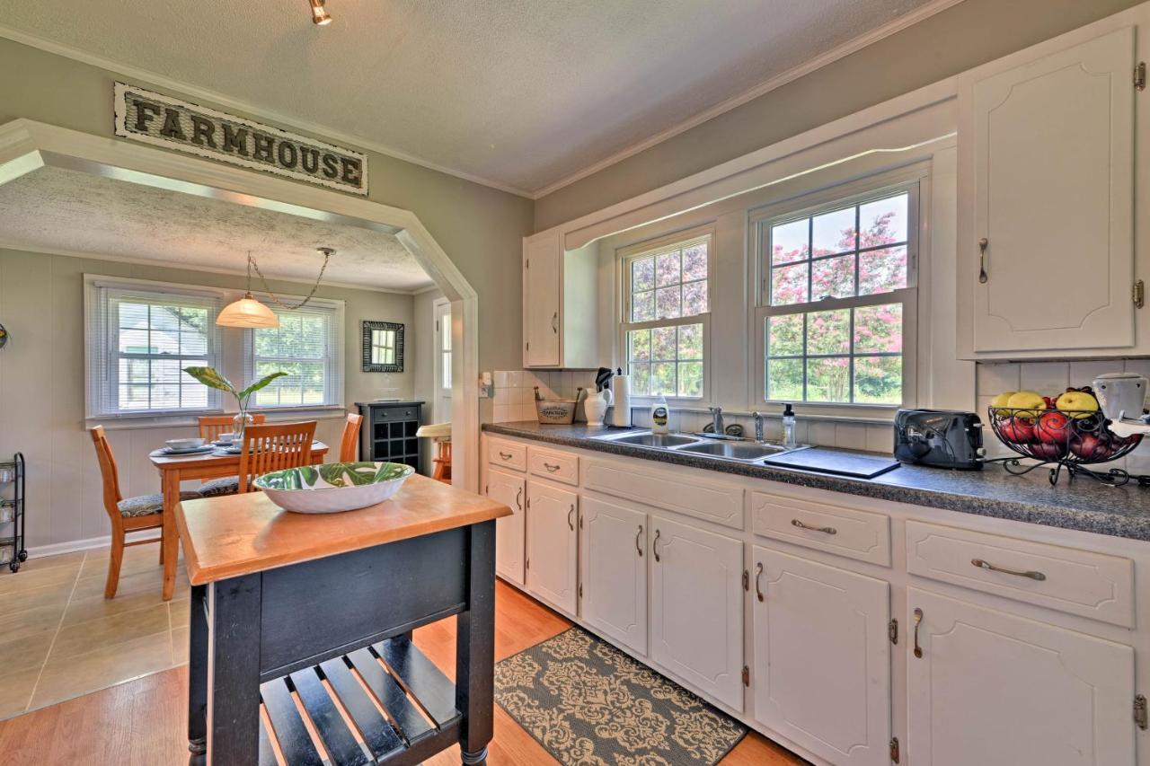 Dobson Peaceful Elkin Vacation Rental About 17 Mi To Mt Airy! מראה חיצוני תמונה