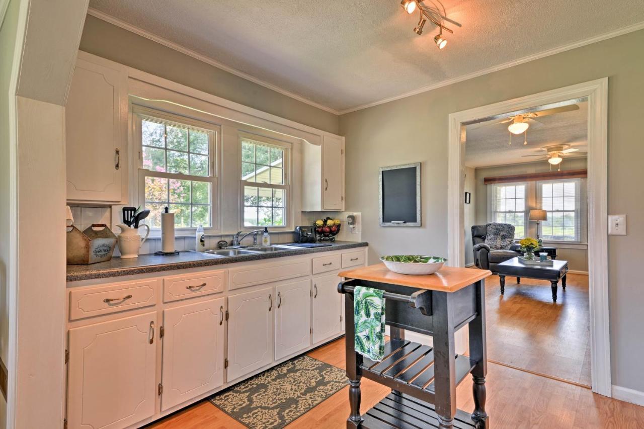 Dobson Peaceful Elkin Vacation Rental About 17 Mi To Mt Airy! מראה חיצוני תמונה